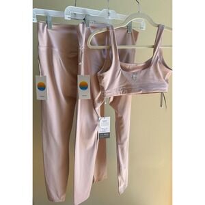 $260 Lot 3 New With Tags Vuori All The FormLegging SP/M & Bra SP Vintage Rose